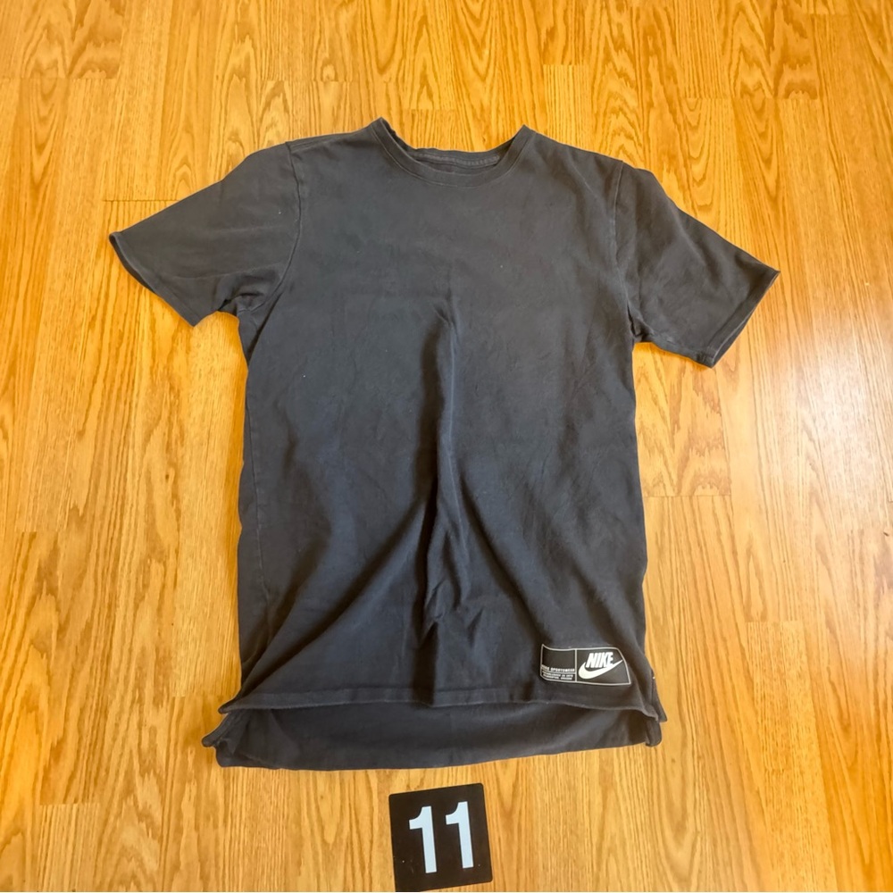 Men’s Retro Nike Black HeavyT-Shirt M